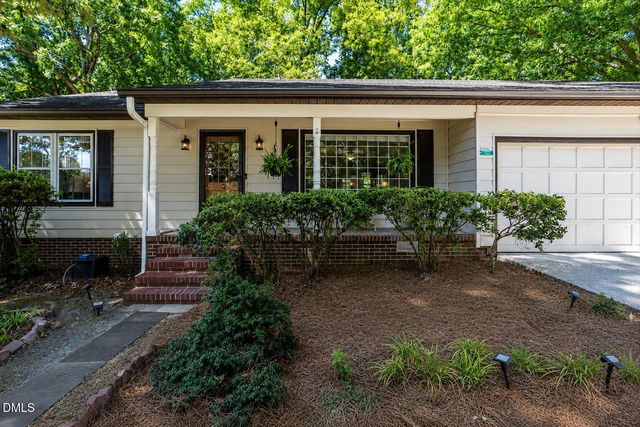 5520 Newberry Drive, Raleigh, NC 27609
