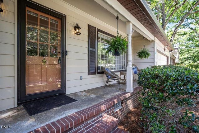 5520 Newberry Drive, Raleigh, NC 27609