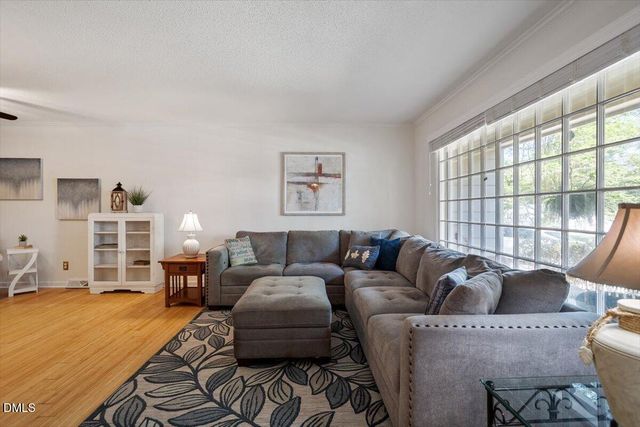 5520 Newberry Drive, Raleigh, NC 27609