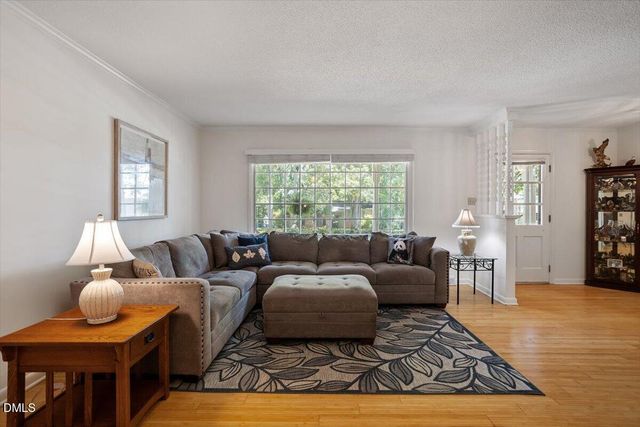 5520 Newberry Drive, Raleigh, NC 27609