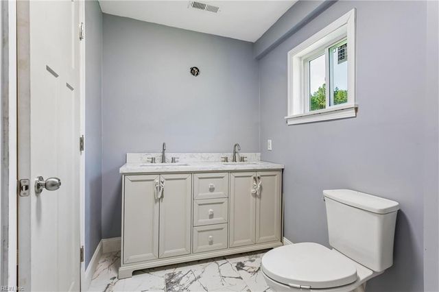 9571 Rowes Point RD, Hayes, VA 23072