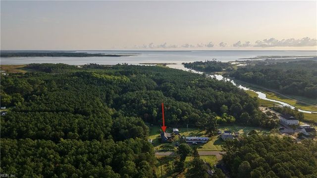 9571 Rowes Point RD, Hayes, VA 23072