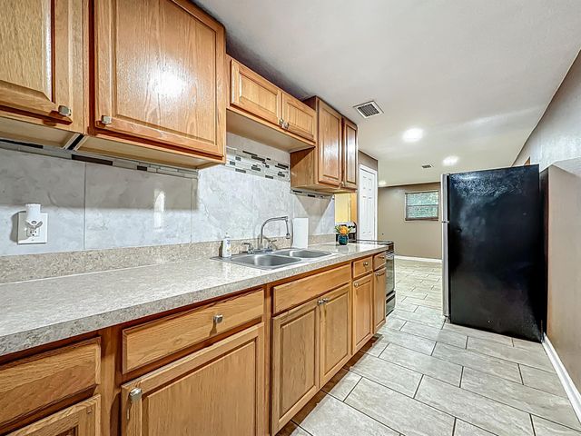 2842 Lucoma Drive, Jacksonville, FL 32254