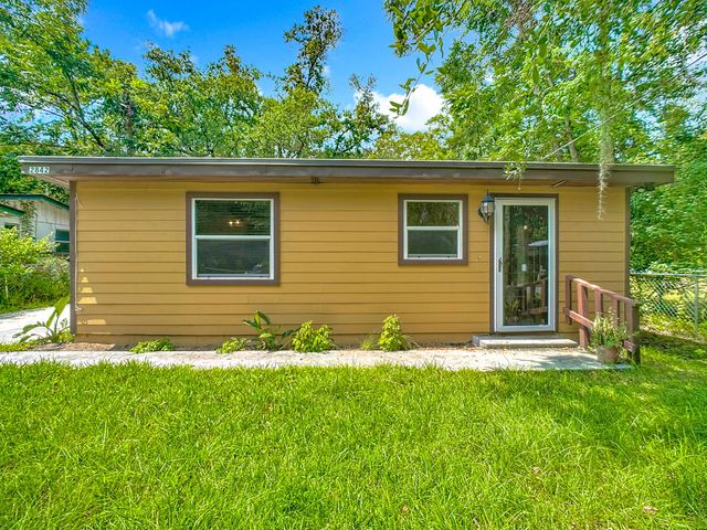 2842 Lucoma Drive, Jacksonville, FL 32254