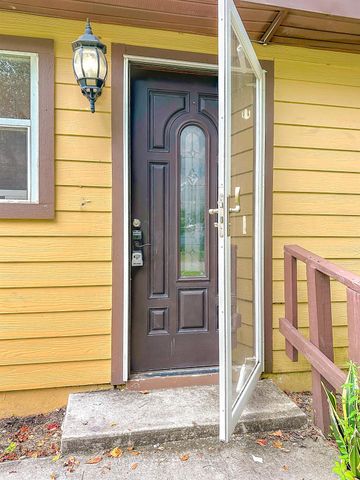 2842 Lucoma Drive, Jacksonville, FL 32254