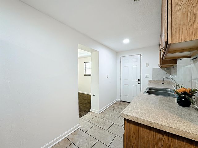 2842 Lucoma Drive, Jacksonville, FL 32254