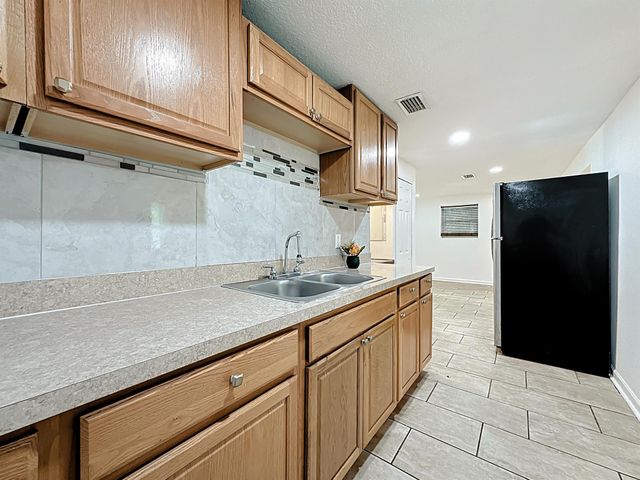 2842 Lucoma Drive, Jacksonville, FL 32254