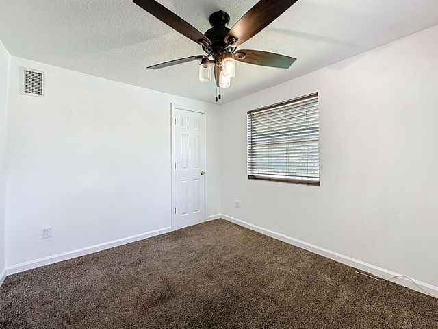 2842 Lucoma Drive, Jacksonville, FL 32254