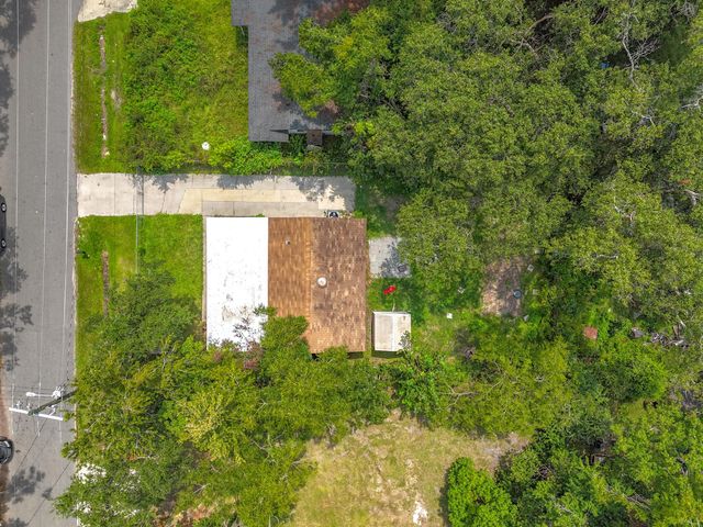 2842 Lucoma Drive, Jacksonville, FL 32254