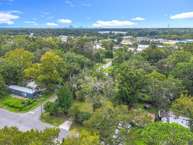 2842 Lucoma Drive, Jacksonville, FL 32254