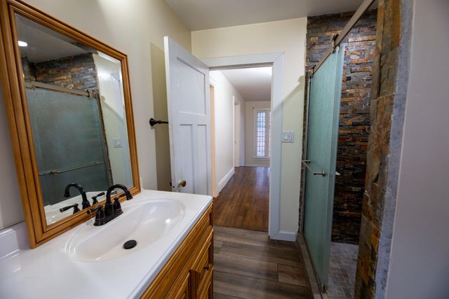 1536 Chicago Boulevard, Detroit, MI 48206