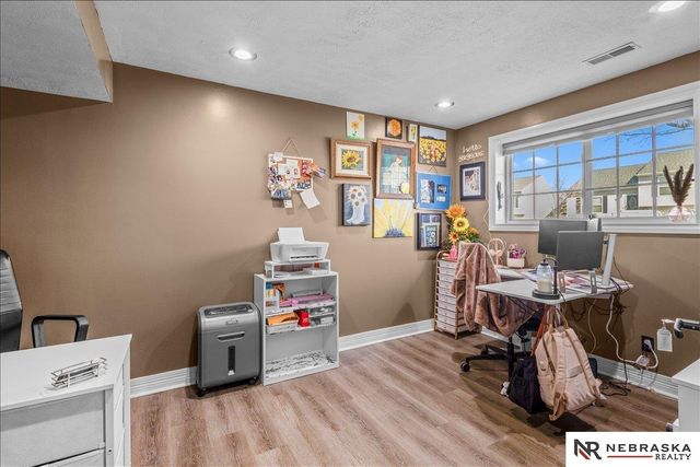 16021 Robin Drive, Omaha, NE 68136