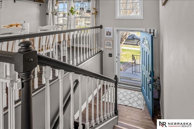 16021 Robin Drive, Omaha, NE 68136