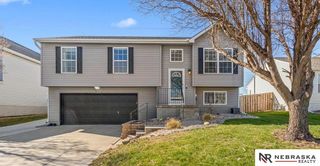 16021 Robin Drive, Omaha, NE 68136
