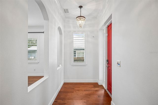 3206 W PRICE AVENUE, Tampa, FL 33611