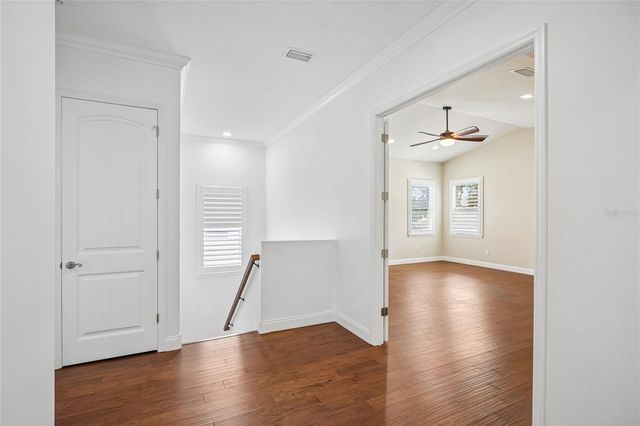 3206 W PRICE AVENUE, Tampa, FL 33611
