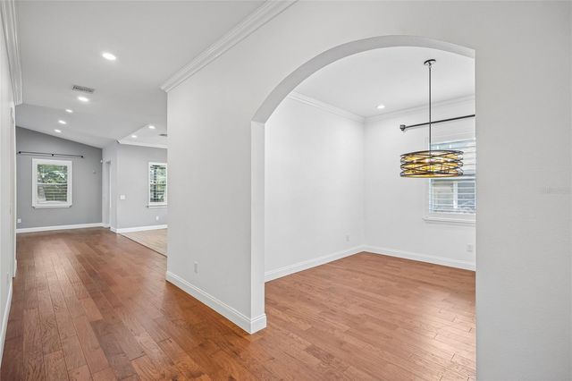 3206 W PRICE AVENUE, Tampa, FL 33611