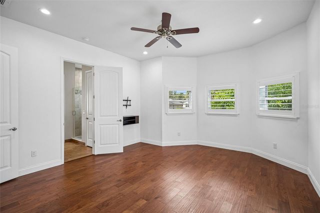 3206 W PRICE AVENUE, Tampa, FL 33611