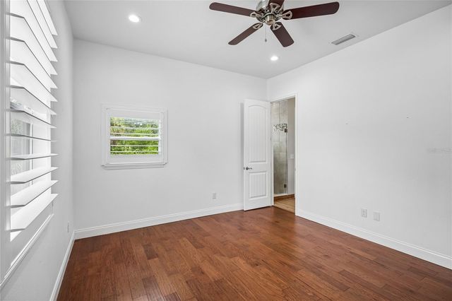 3206 W PRICE AVENUE, Tampa, FL 33611