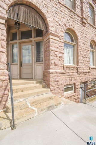 201 N Main St Street, Humboldt, SD 57035