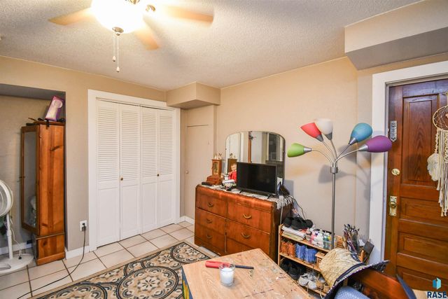 201 N Main St Street, Humboldt, SD 57035