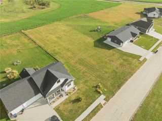 117 Homecoming Court, Vinton, IA 52349