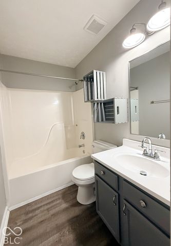 823 Tall Timber Drive, Greenwood, IN 46143