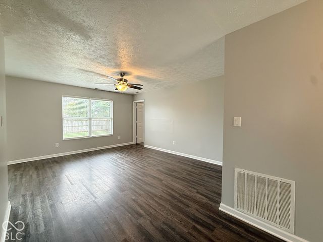 823 Tall Timber Drive, Greenwood, IN 46143