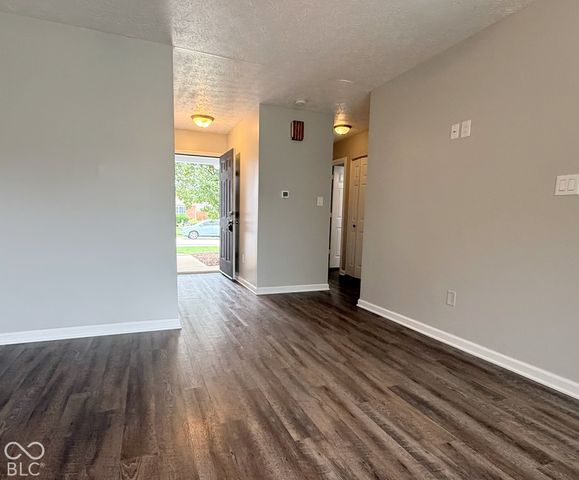 823 Tall Timber Drive, Greenwood, IN 46143