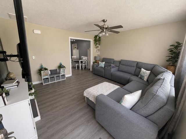 321 Burchwood Drive, Berea, KY 40403