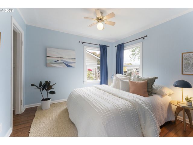 2343 Se 85TH Ave Se, Portland, OR 97216
