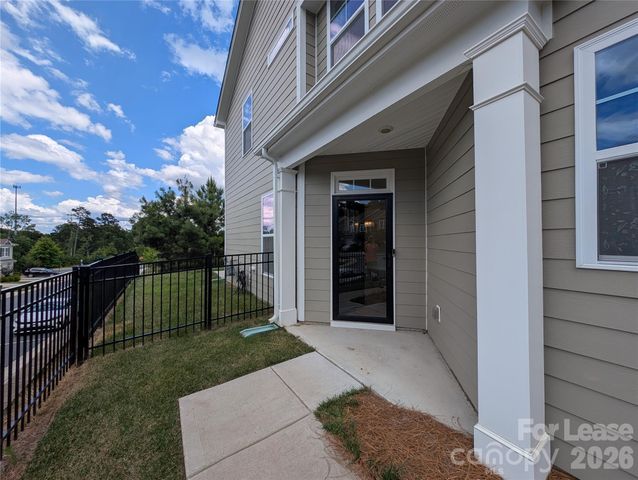 634 Cypress Glen Lane, Lake Wylie, SC 29710
