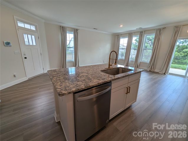 634 Cypress Glen Lane, Lake Wylie, SC 29710
