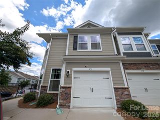 634 Cypress Glen Lane, Lake Wylie, SC 29710