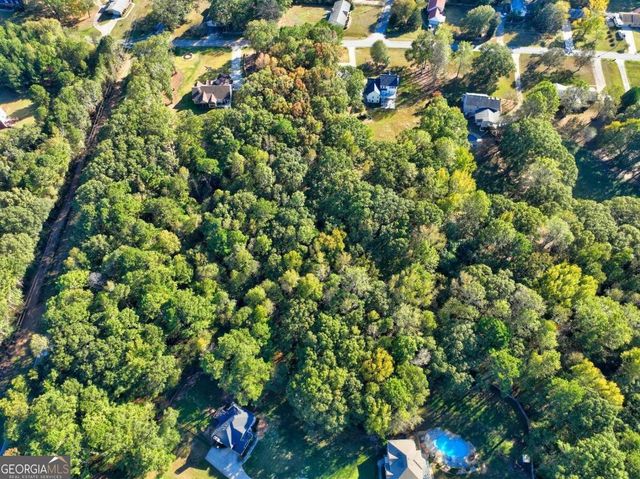 811 Hood Road, Fayetteville, GA 30214