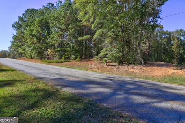 811 Hood Road, Fayetteville, GA 30214