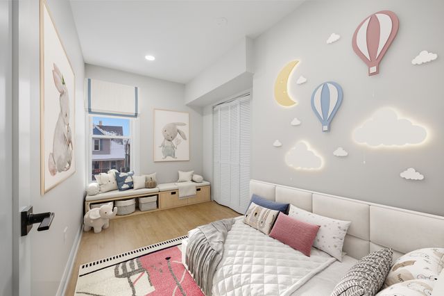 3143 N Sawyer Avenue, Chicago, IL 60618