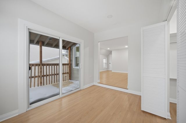 3143 N Sawyer Avenue, Chicago, IL 60618