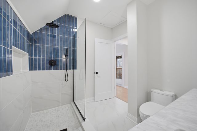 3143 N Sawyer Avenue, Chicago, IL 60618