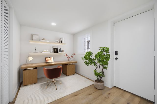 3143 N Sawyer Avenue, Chicago, IL 60618