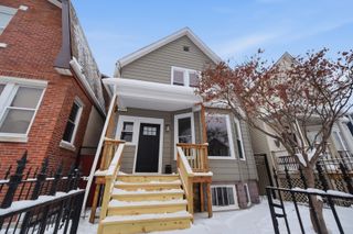 3143 N Sawyer Avenue, Chicago, IL 60618
