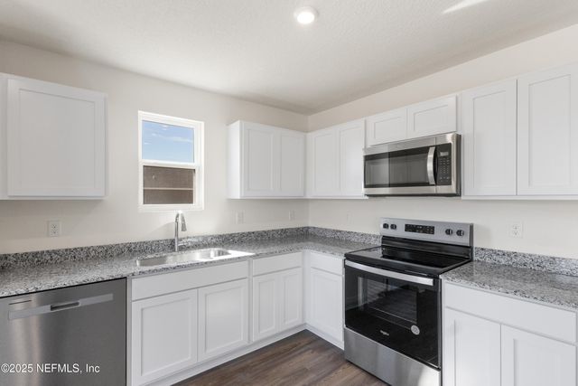 4715 FLAGLER ESTATES Boulevard, Hastings, FL 32145