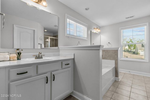 230 Parrish Lane, Whispering Pines, NC 28327