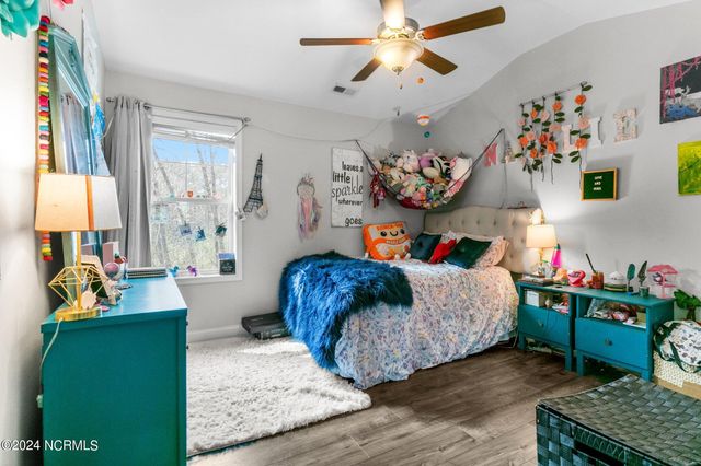 230 Parrish Lane, Whispering Pines, NC 28327