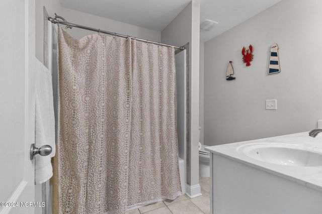 230 Parrish Lane, Whispering Pines, NC 28327