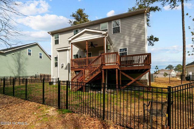 230 Parrish Lane, Whispering Pines, NC 28327