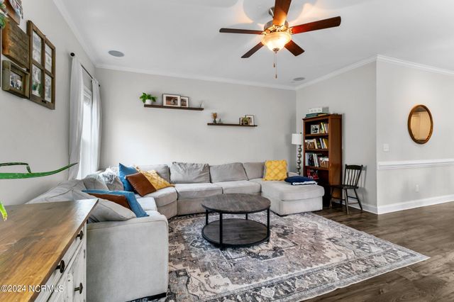 230 Parrish Lane, Whispering Pines, NC 28327