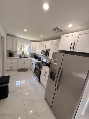 4900 NW 14th Street, Lauderhill, FL 33313