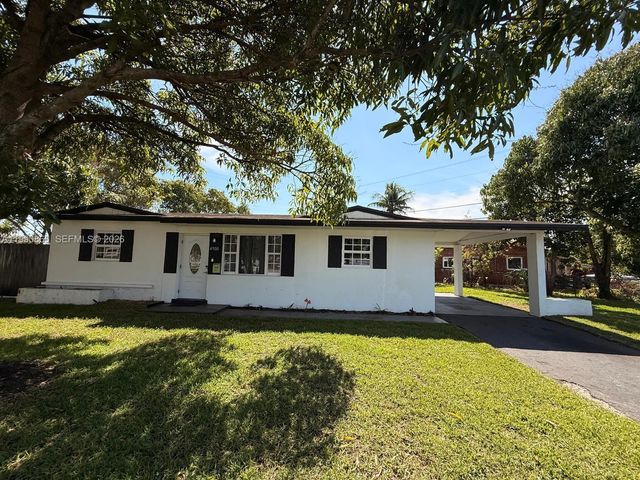 4900 NW 14th Street, Lauderhill, FL 33313