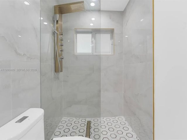 4900 NW 14th Street, Lauderhill, FL 33313